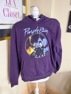 Prince Purple 'Purple Rain' Graphic Crewneck Sweatshirt